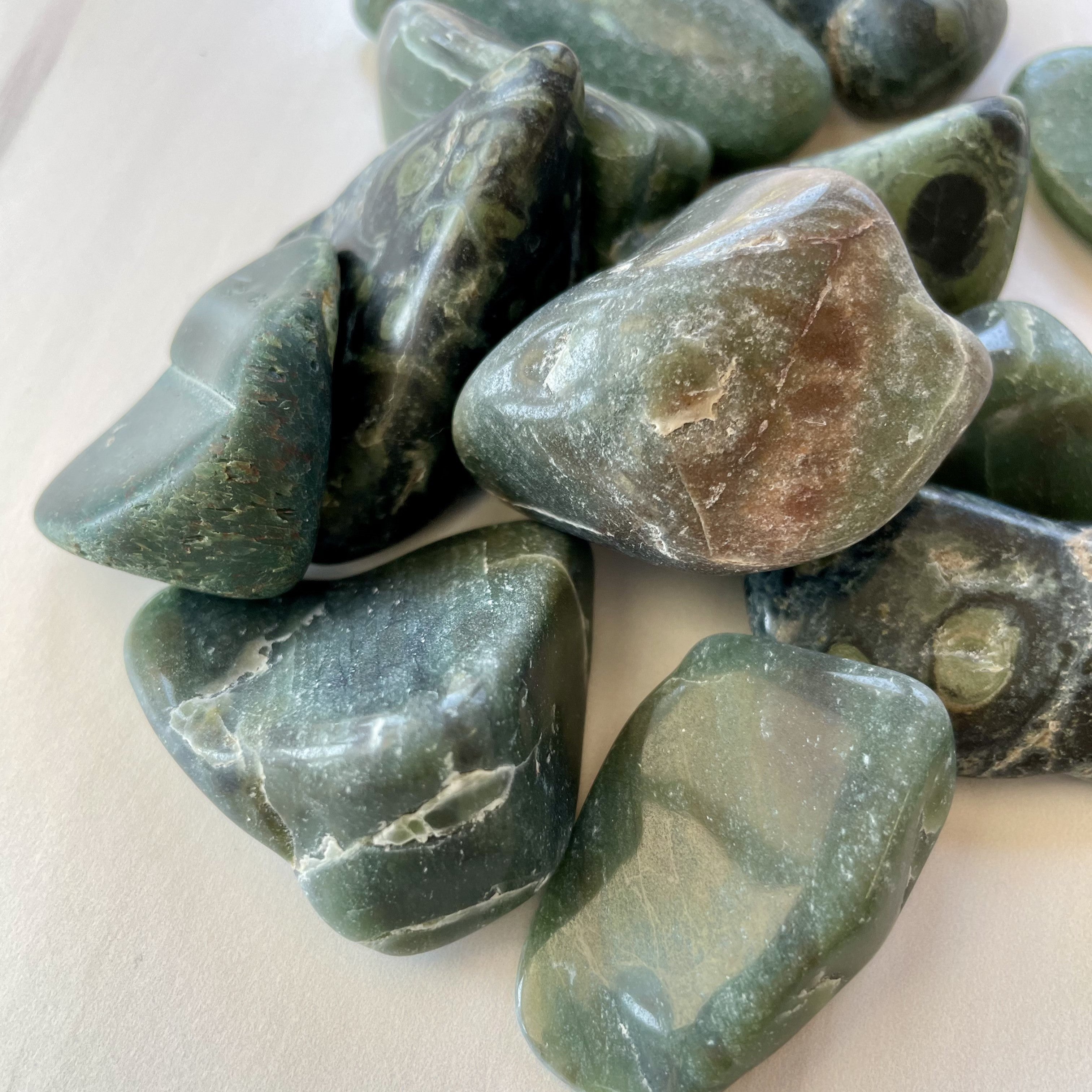 Tumbled Green Jasper (1oz = approximately 2 stones) – Cowboy and